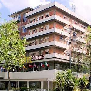 https://hotel-palace-cesenatico.emilia-romagnahotels.net